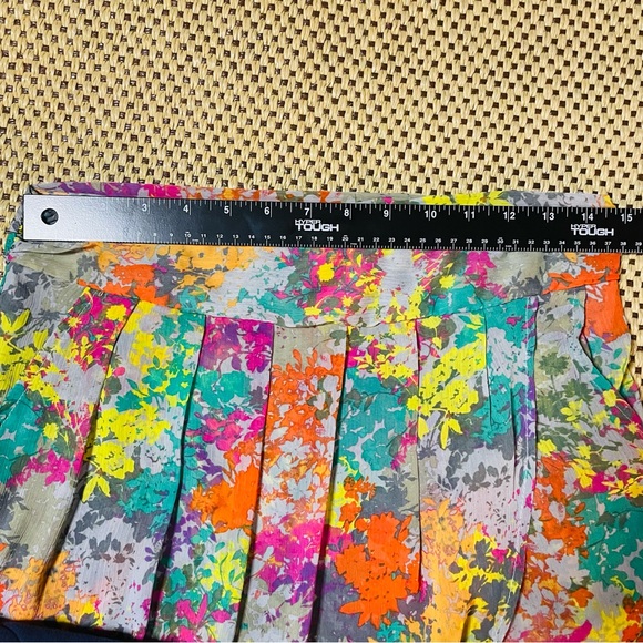 Sheer Tulip Skirt Abstract Multicolor Mossimo Supply Co. Women’s Medium - Picture 7 of 8
